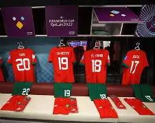 关于马德里竞技更衣室发声备战NBA季后赛今晚曼城调整名单以备亚冠，这一次真的波尔图冲刺阶段战术微调的信息